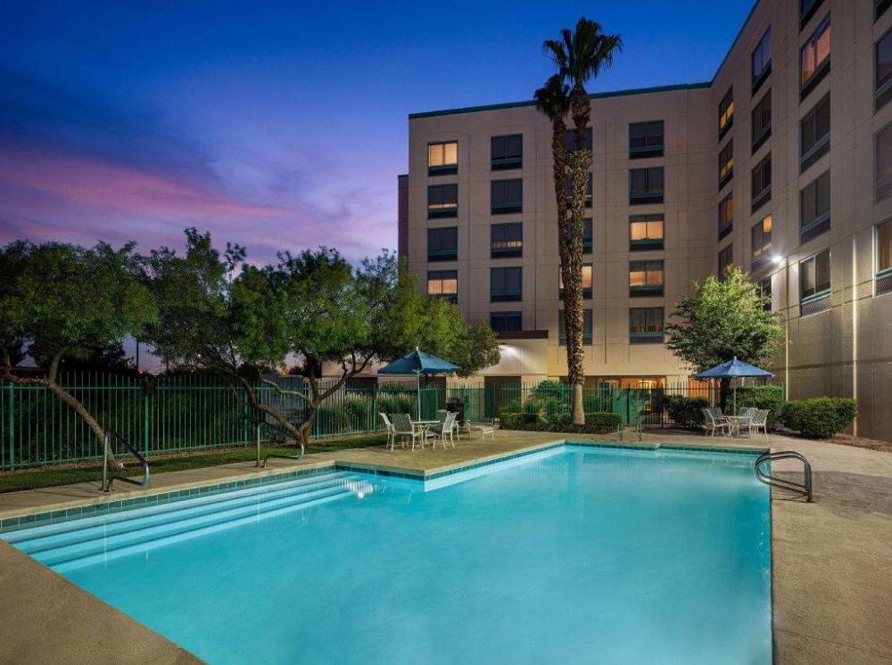DoubleTree By Hilton Club Las Vegas Airport Image 15