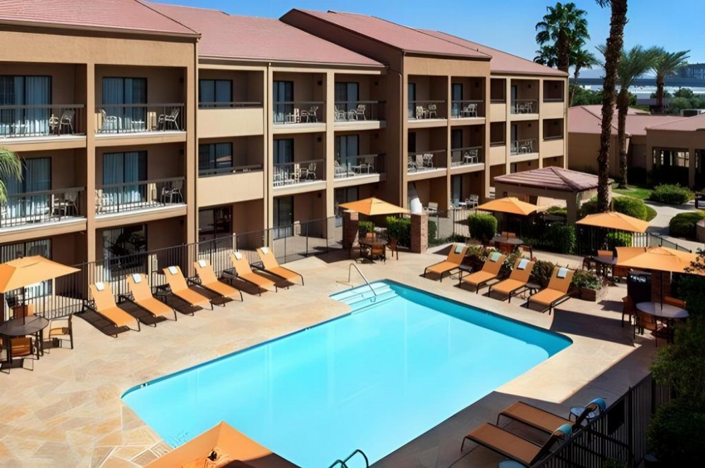 DoubleTree By Hilton Club Las Vegas Airport